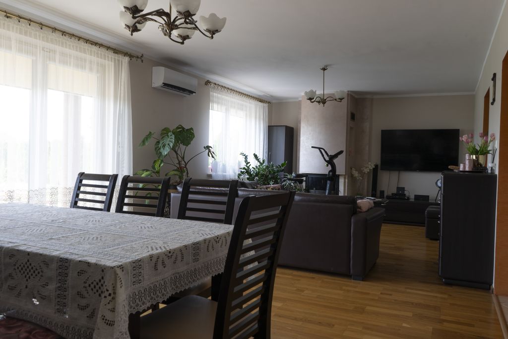 dom wolnostojący, 4 pokoje Grzędy. Zdjęcie 11