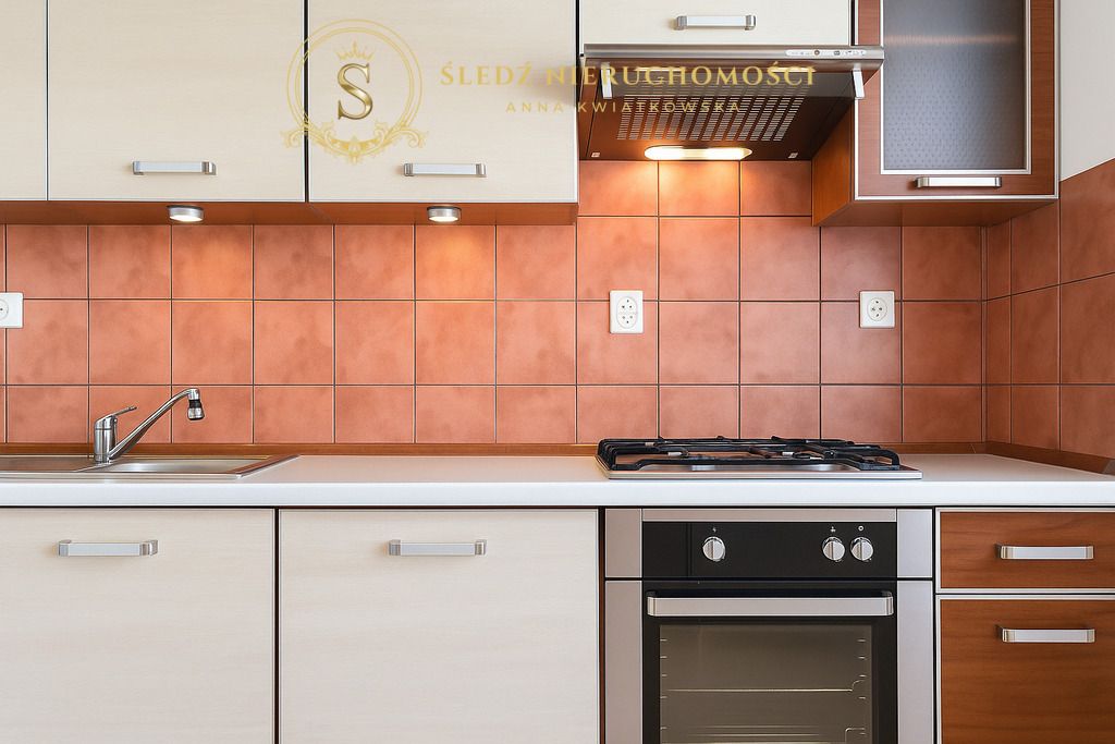 Mieszkanie 3-pokojowe Brzeg Dolny, ul. Odrodzenia. Zdjęcie 2