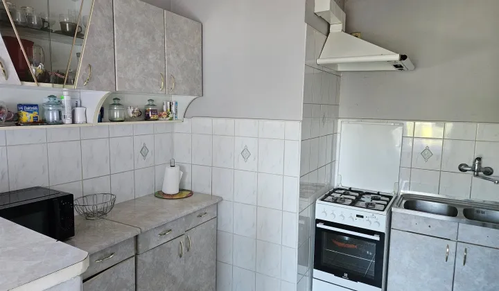 bliźniak, 5 pokoi Milikowice