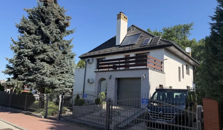 dom wolnostojący, 5 pokoi Głogów, ul. Spadochroniarzy