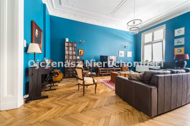 Mieszkanie 4-pokojowe Bydgoszcz Śródmieście, ul. Augusta Cieszkowskiego. Zdjęcie 1