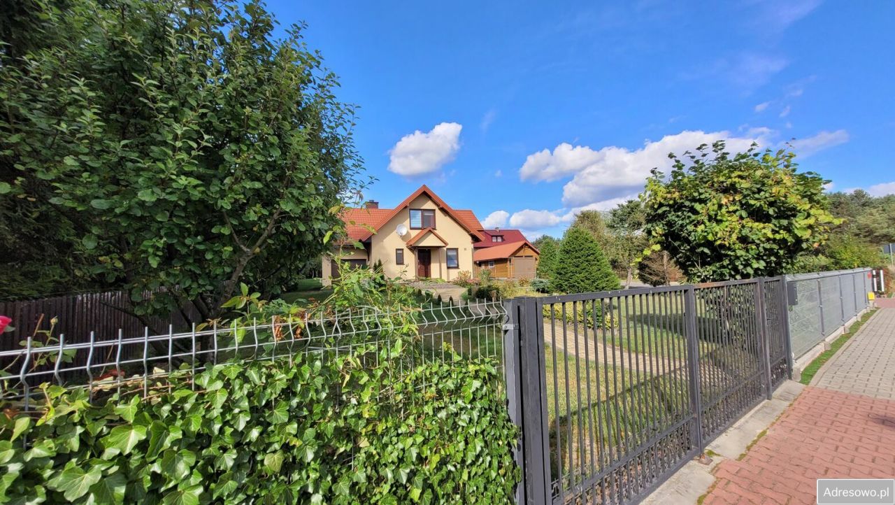 dom wolnostojący, 5 pokoi Susiec. Zdjęcie 8