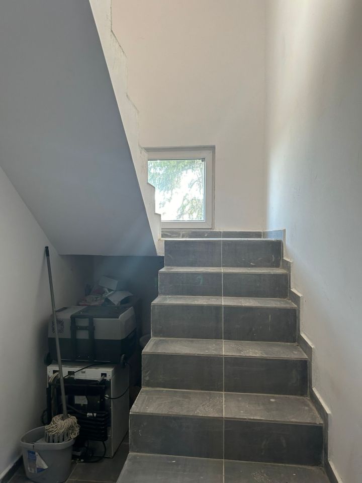 dom wolnostojący, 5 pokoi Łódź Widzew, ul. Wiączyńska. Zdjęcie 2