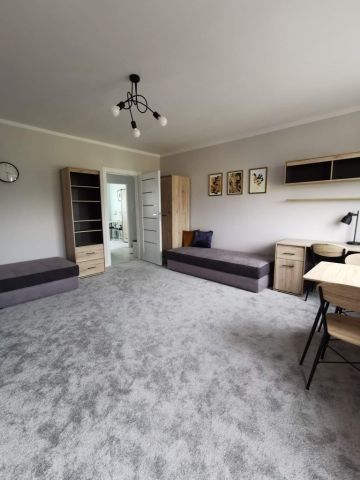 Mieszkanie 2-pokojowe Rzeszów, ul. ks. Jerzego Popiełuszki. Zdjęcie 1