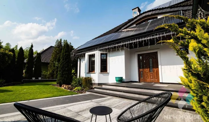 dom wolnostojący, 5 pokoi Olsztyn Redykajny, ul. Fiołkowa