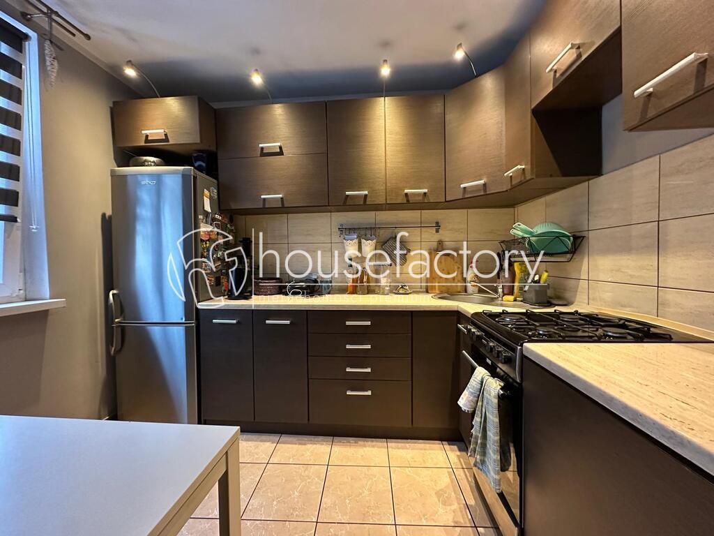 Mieszkanie 2-pokojowe Łódź Dąbrowa. Zdjęcie 2