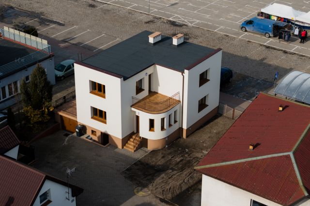 dom wolnostojący, 5 pokoi Żnin, Plac Zamkowy. Zdjęcie 1