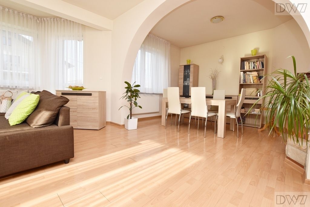 dom wolnostojący, 6 pokoi Bochnia, ul. Łychów. Zdjęcie 10