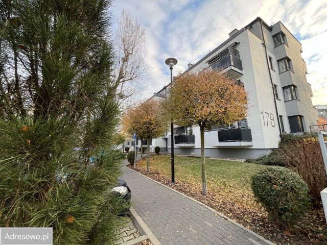 Mieszkanie 3-pokojowe Toruń Stare Miasto, ul. Strzałowa. Zdjęcie 1