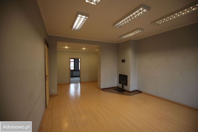 Mieszkanie 4-pokojowe Zabrze Centrum, ul. Wandy. Zdjęcie 1