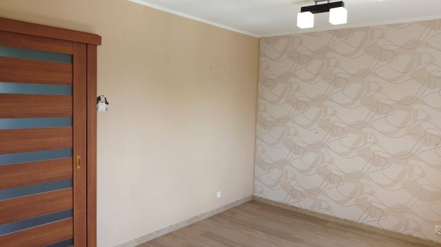 Mieszkanie 3-pokojowe Bełchatów. Zdjęcie 3