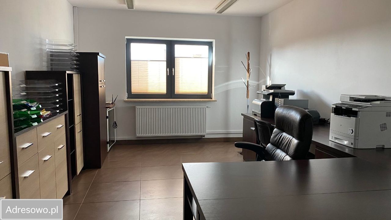 Hala/magazyn Horbów-Kolonia. Zdjęcie 7