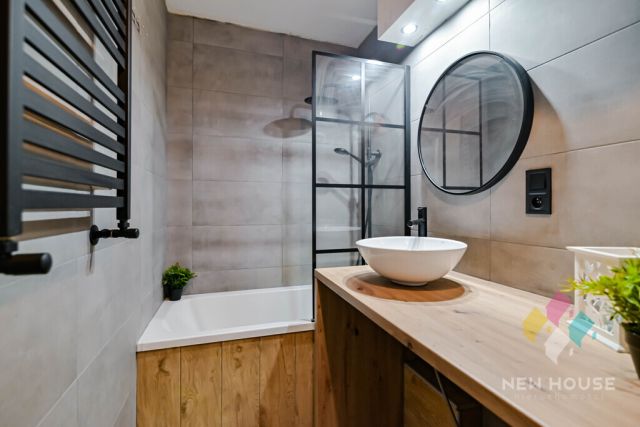 Mieszkanie 3-pokojowe Jesionowo. Zdjęcie 5