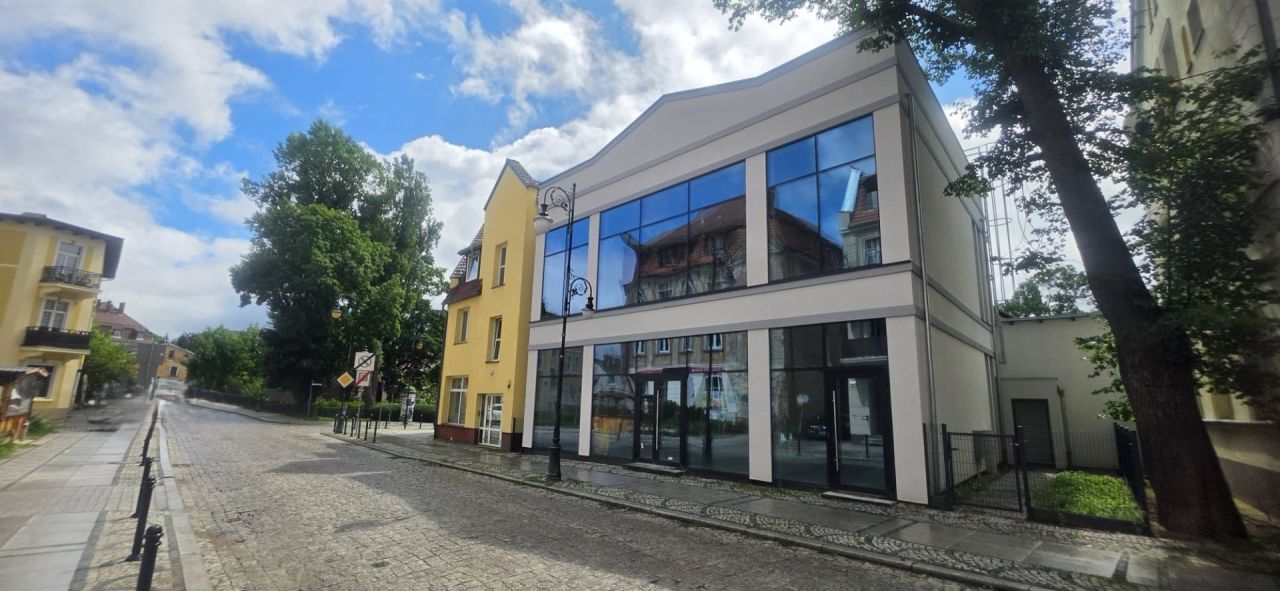 Lokal Jelenia Góra Cieplice Śląskie-Zdrój. Zdjęcie 2