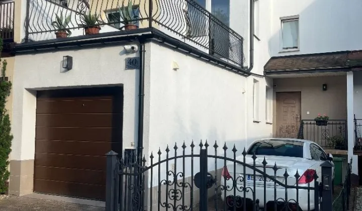 dom szeregowy, 10 pokoi Łódź Smulsko