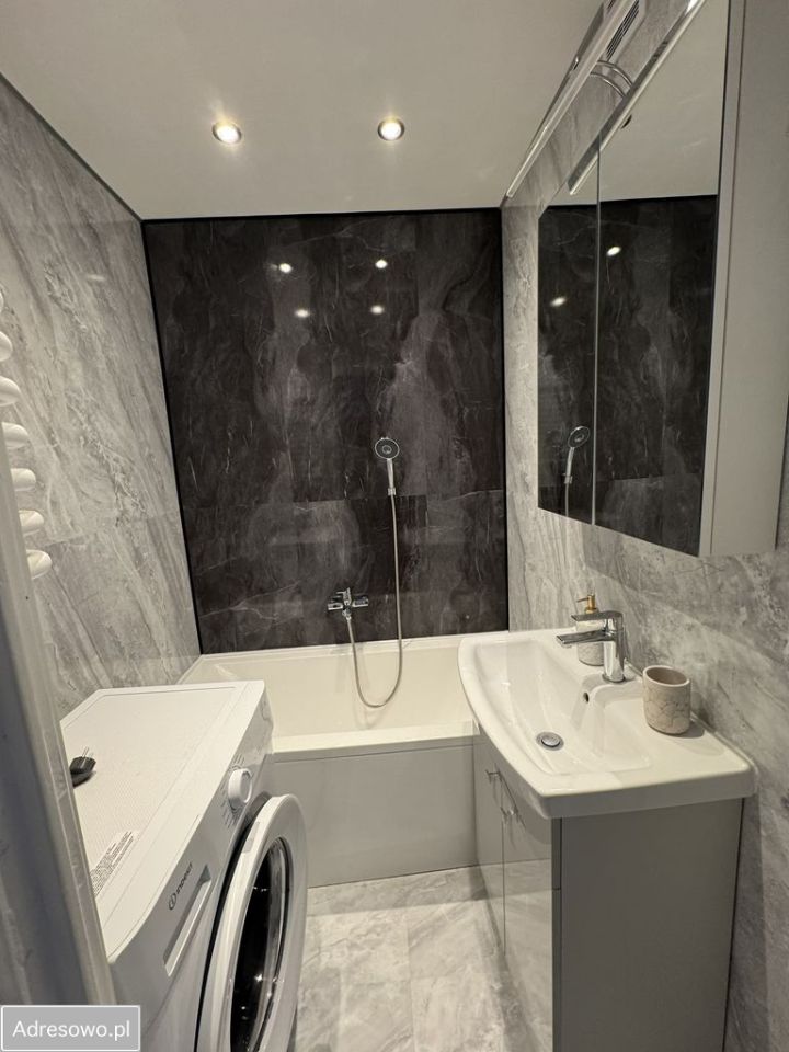 Mieszkanie 3-pokojowe Chrzanów, ul. Niepodległości. Zdjęcie 7