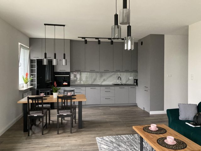 Mieszkanie 3-pokojowe Warszawa Wesoła, ul. Armii Krajowej. Zdjęcie 1