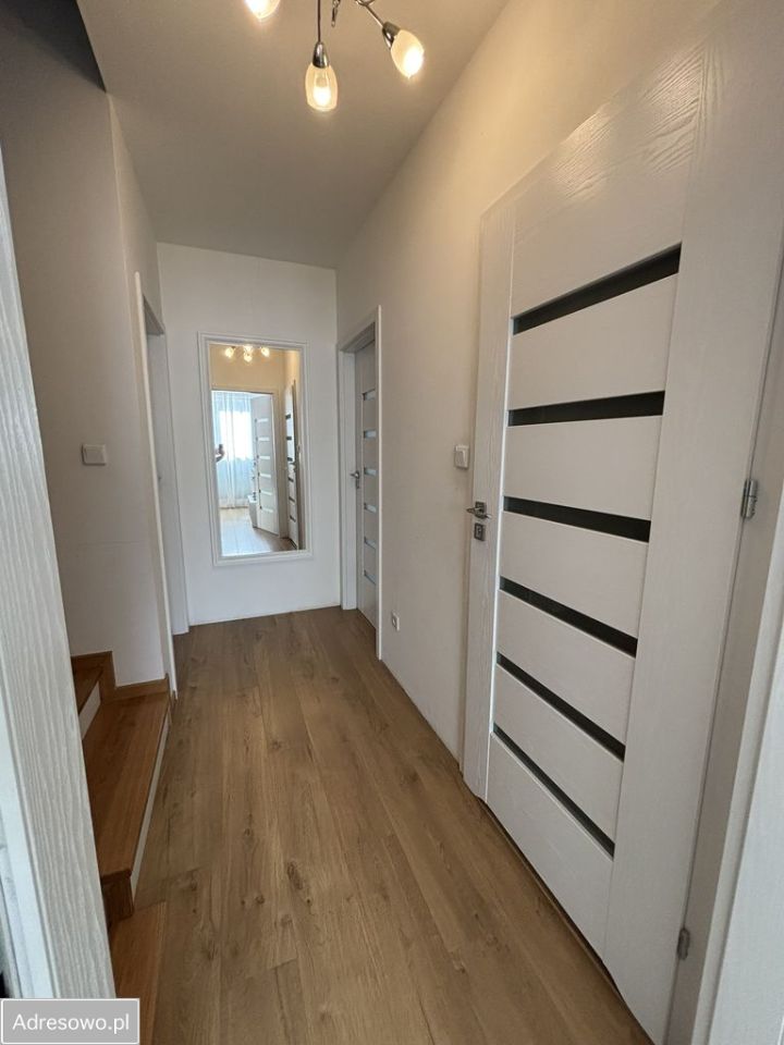 dom szeregowy, 5 pokoi Marki, ul. gen. Józefa Sowińskiego. Zdjęcie 12