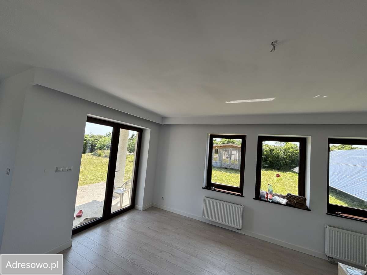 dom wolnostojący, 6 pokoi Gościno, ul. Różana. Zdjęcie 3