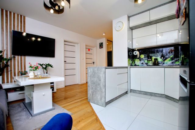 Mieszkanie 3-pokojowe Rzeszów, ul. Miła. Zdjęcie 2