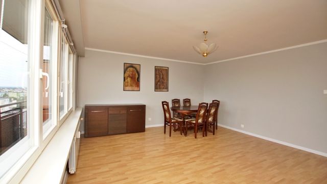 Mieszkanie 3-pokojowe Płock Podolszyce, ul. Szarych Szeregów. Zdjęcie 2