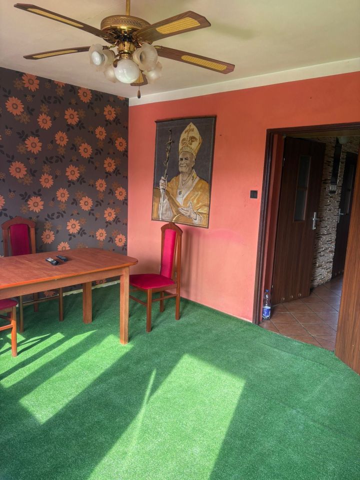 Mieszkanie 3-pokojowe Nowogród Bobrzański. Zdjęcie 2