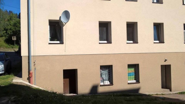 Mieszkanie 3-pokojowe Wałbrzych, ul. Niepodległości. Zdjęcie 1