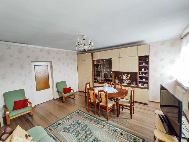 Mieszkanie 3-pokojowe Kędzierzyn-Koźle, ul. Pawła Stalmacha. Zdjęcie 1