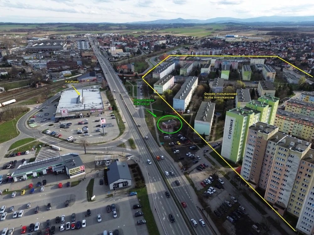 Lokal Nysa, ul. Marszałka Józefa Piłsudskiego. Zdjęcie 3