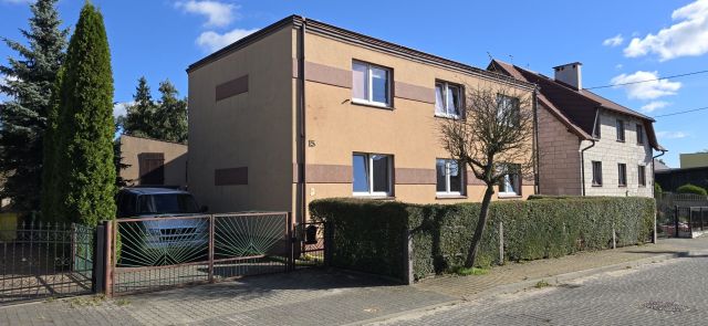 dom wolnostojący Czersk, ul. Piaskowa. Zdjęcie 1