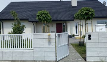 dom wolnostojący, 5 pokoi Błonie