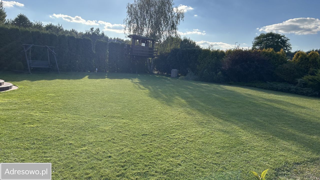 dom wolnostojący, 5 pokoi Łochowo. Zdjęcie 12