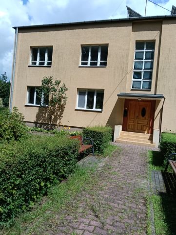 Mieszkanie 3-pokojowe Nowa Sarzyna Osiedle Awaryjne, ul. Chemików. Zdjęcie 1