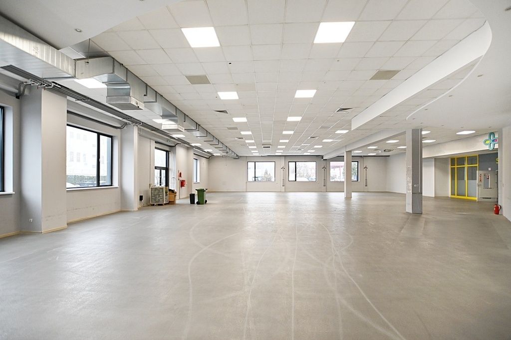 Lokal Łódź, al. marsz. Józefa Piłsudskiego. Zdjęcie 3