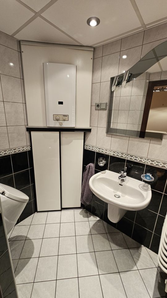 dom szeregowy, 4 pokoje Ruda Śląska Wirek, ul. Oskara Kolberga. Zdjęcie 9