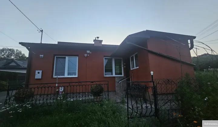 dom wolnostojący, 2 pokoje Łososina Dolna
