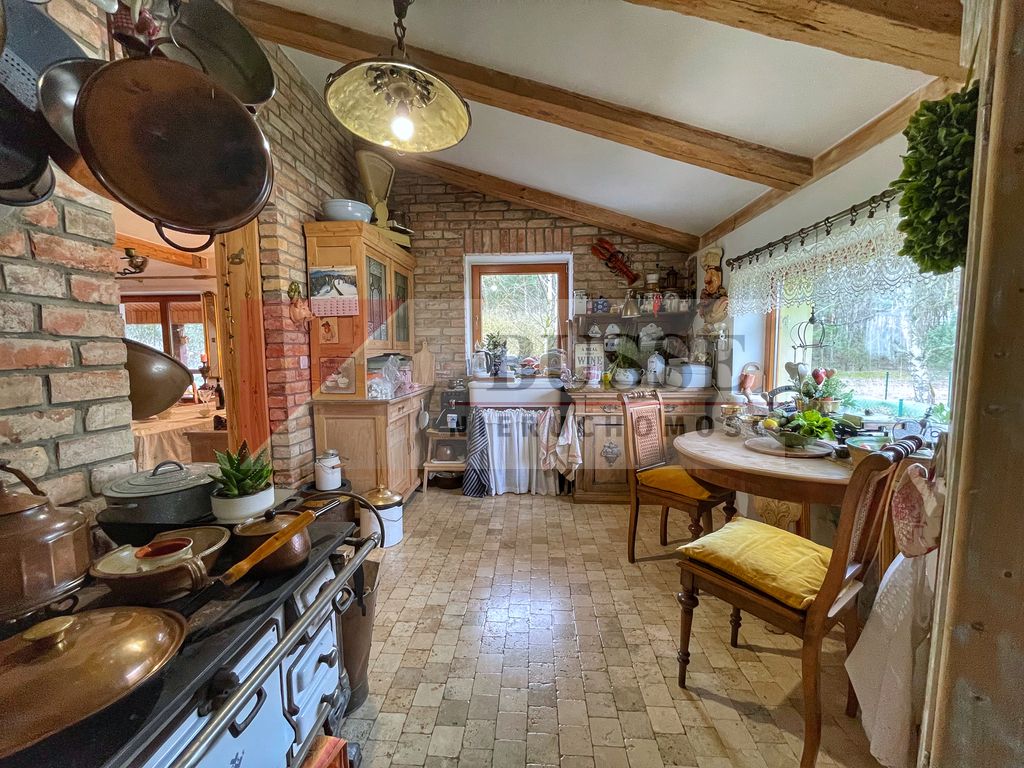 dom wolnostojący, 7 pokoi Trzeszczyn. Zdjęcie 21