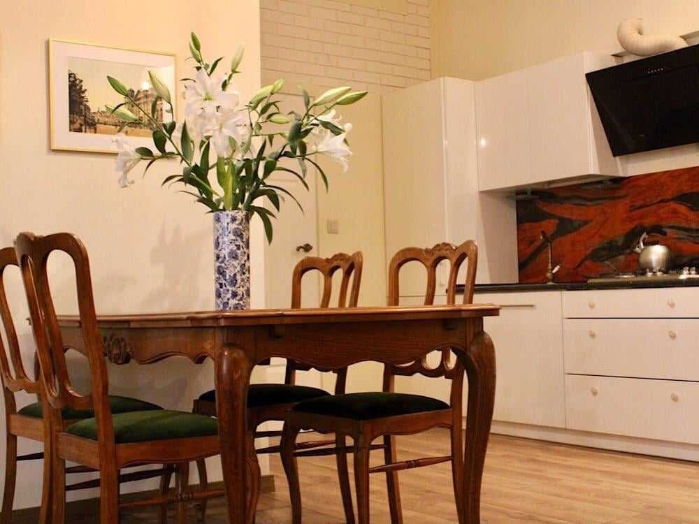 Mieszkanie 2-pokojowe Warszawa Śródmieście, ul. Stanisława Noakowskiego. Zdjęcie 2