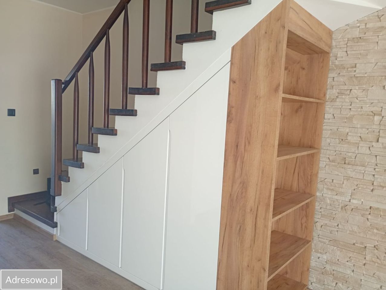 dom szeregowy, 5 pokoi Dachowa, ul. Okrężna. Zdjęcie 7