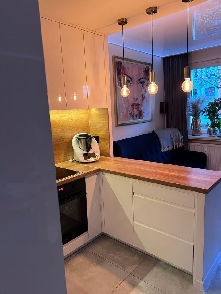 Mieszkanie 3-pokojowe Wałbrzych Piaskowa Góra, ul. Kornela Makuszyńskiego. Zdjęcie 3