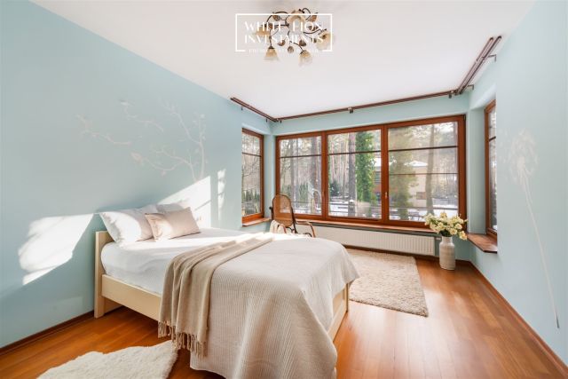 bliźniak, 6 pokoi Magdalenka. Zdjęcie 10