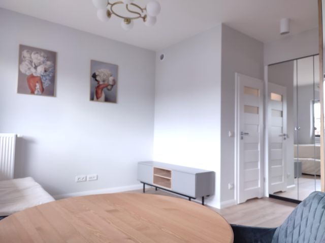 Mieszkanie 2-pokojowe Warszawa Praga-Południe, ul. Optyków. Zdjęcie 1