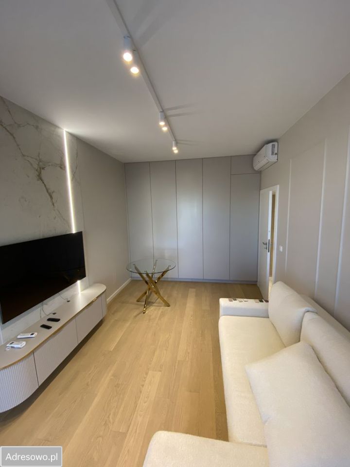 Mieszkanie 2-pokojowe Wrocław Krzyki, ul. Skarbowców. Zdjęcie 2