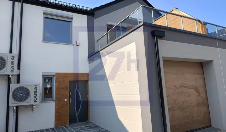 dom szeregowy, 5 pokoi Wilkszyn, ul. Pod Lasem