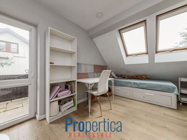 bliźniak, 4 pokoje Zielonka, ul. Prymasa Stefana Wyszyńskiego. Zdjęcie 15