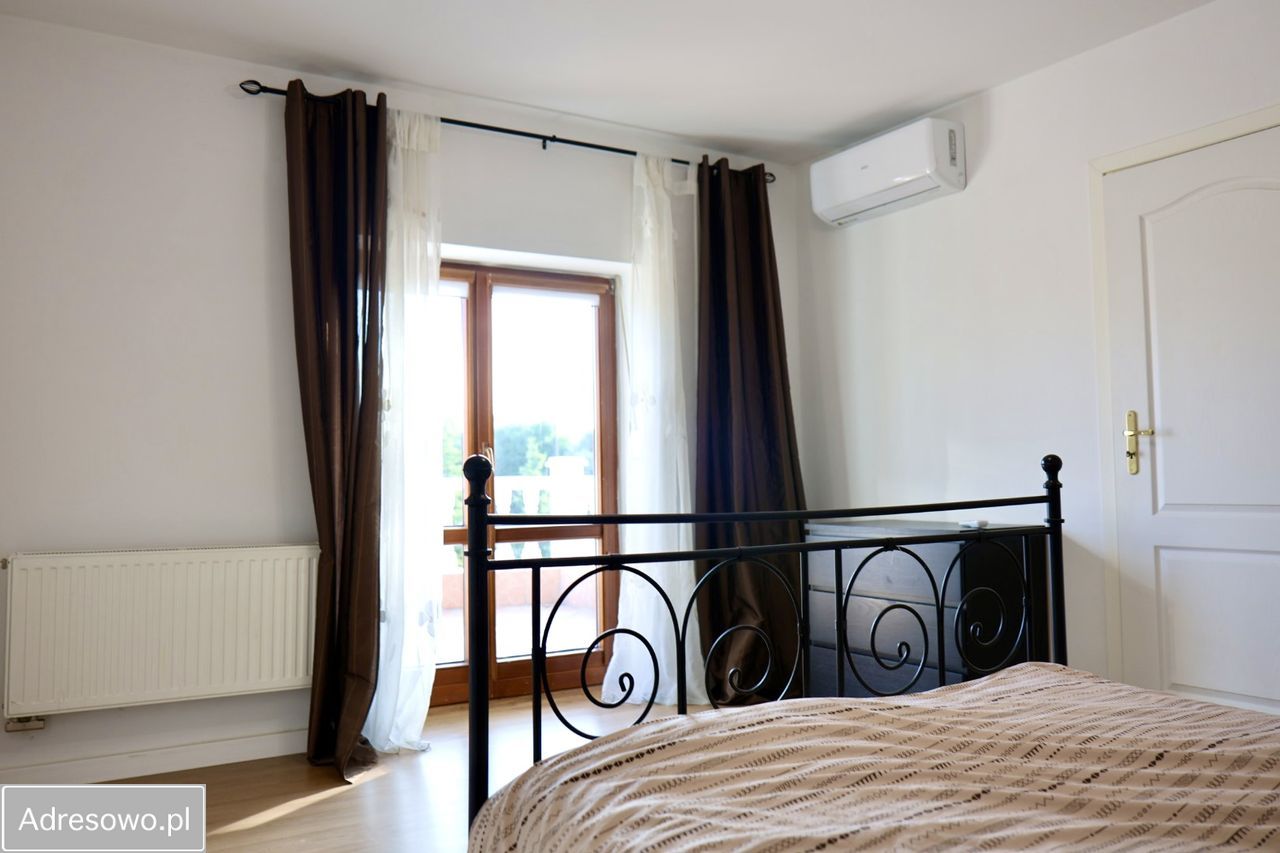 dom wolnostojący, 6 pokoi Legnica. Zdjęcie 2