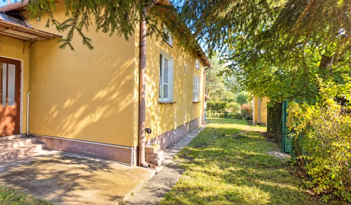 dom wolnostojący, 2 pokoje Milanówek