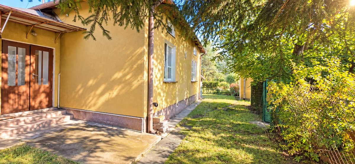 dom wolnostojący, 2 pokoje Milanówek. Zdjęcie 5