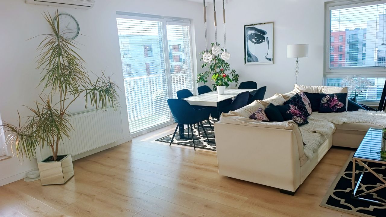 Mieszkanie 4-pokojowe Pruszcz Gdański, ul. Benedykta Dybowskiego. Zdjęcie 2