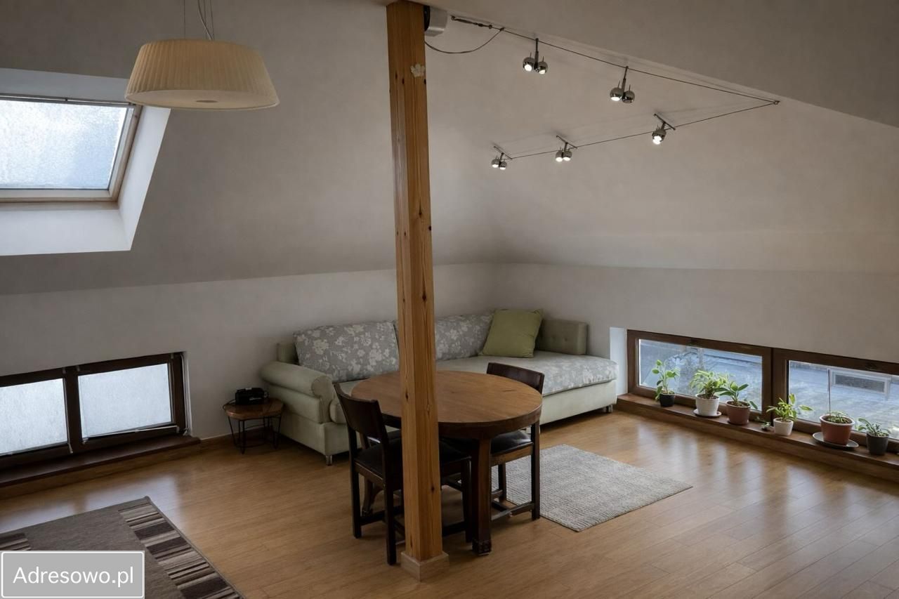 bliźniak, 7 pokoi Warszawa Falenica, ul. Liliowa. Zdjęcie 4